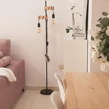 Ideal Familias Apartment