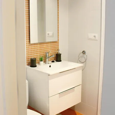 Ideal Familias Apartment