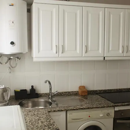 Ideal Familias Apartment